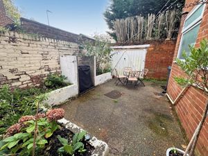 Photo 15- click for photo gallery